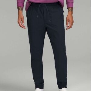Lululemon ABC Jogger *Warpstreme Size XS - True Navy
